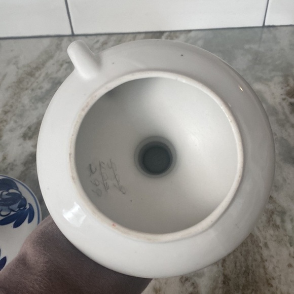 VTG Blue & white candle sticks Japan. Cottagecore primative farmhouse rustic - Picture 4 of 8